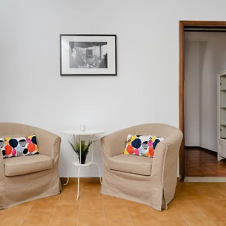 3bd In The Center Of * Erétria