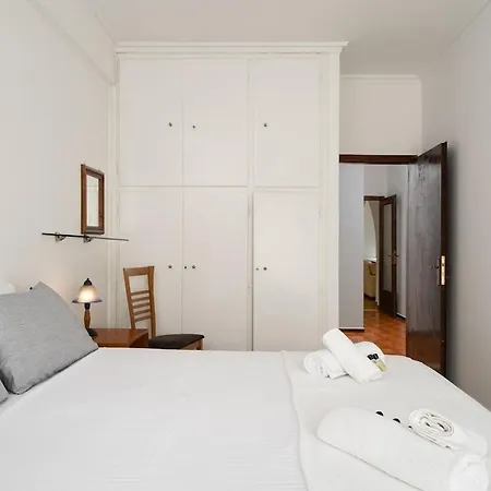 3bd In The Center Of